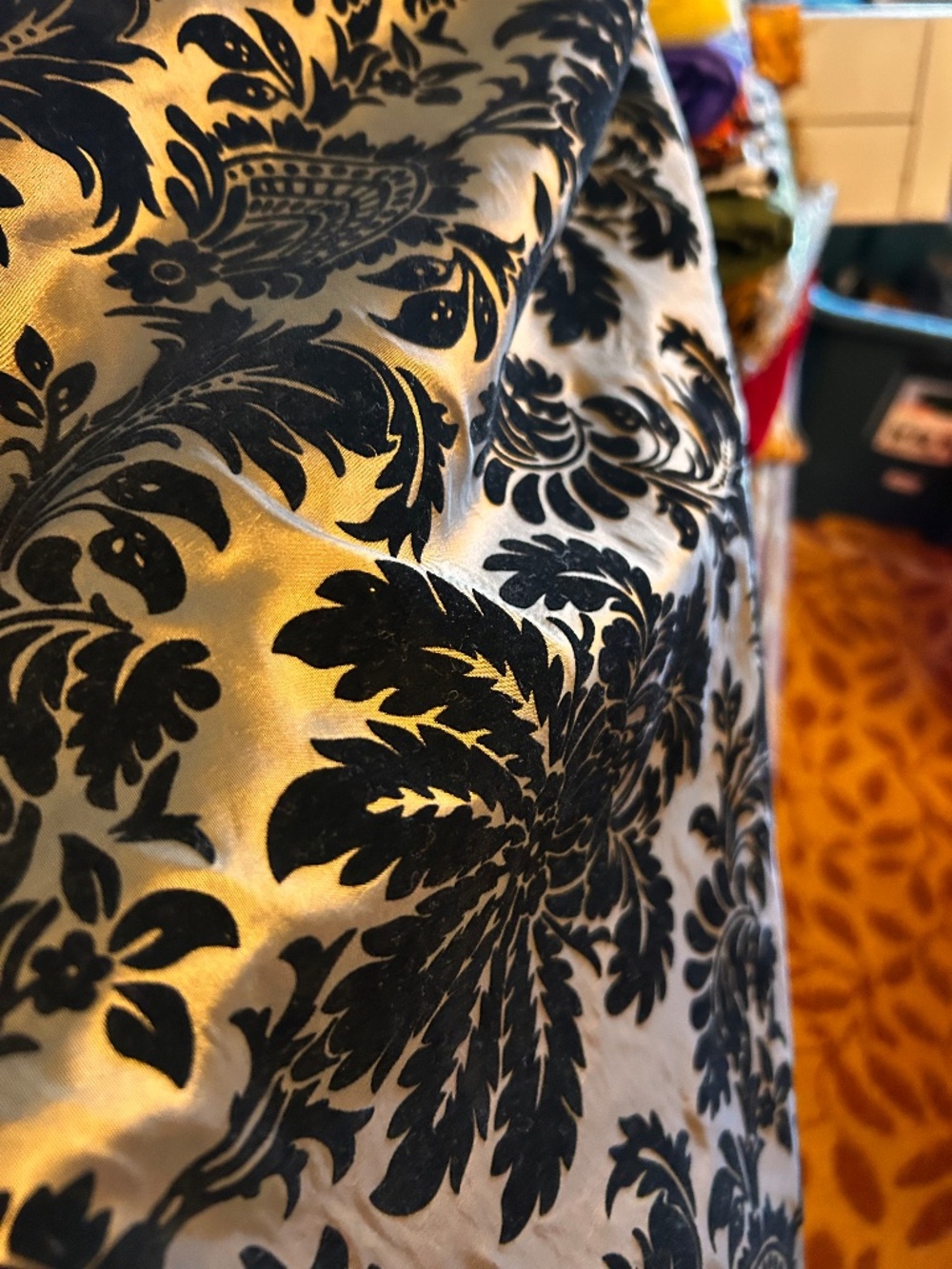 Silky bronze green with black velvet flocking… stunning piece, see video